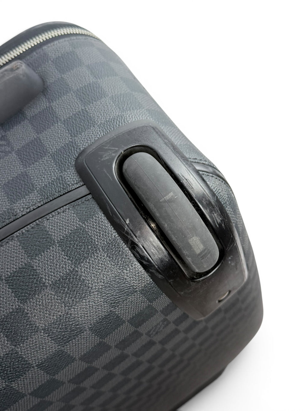 Louis Vuitton Pégase 50 – Damier Graphite Suitcase