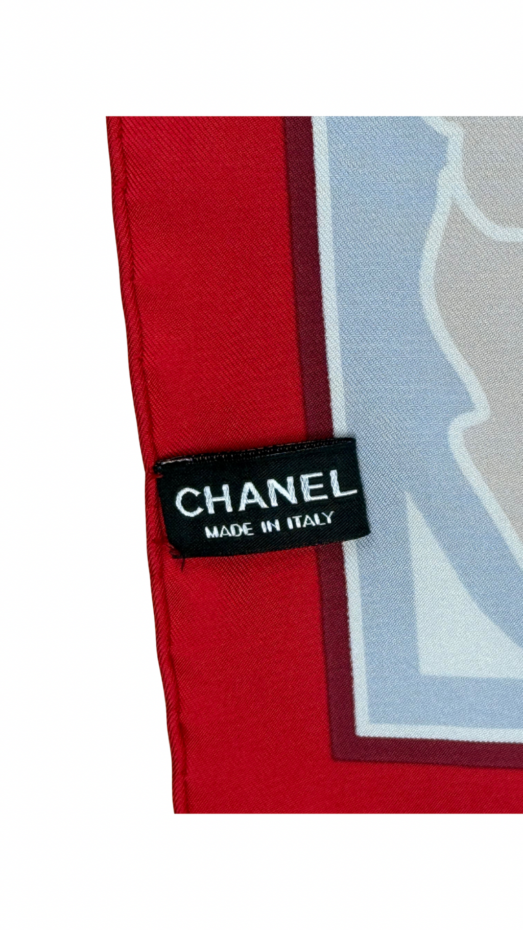 Chanel silk scarf LUXVINTAGE-LISBON