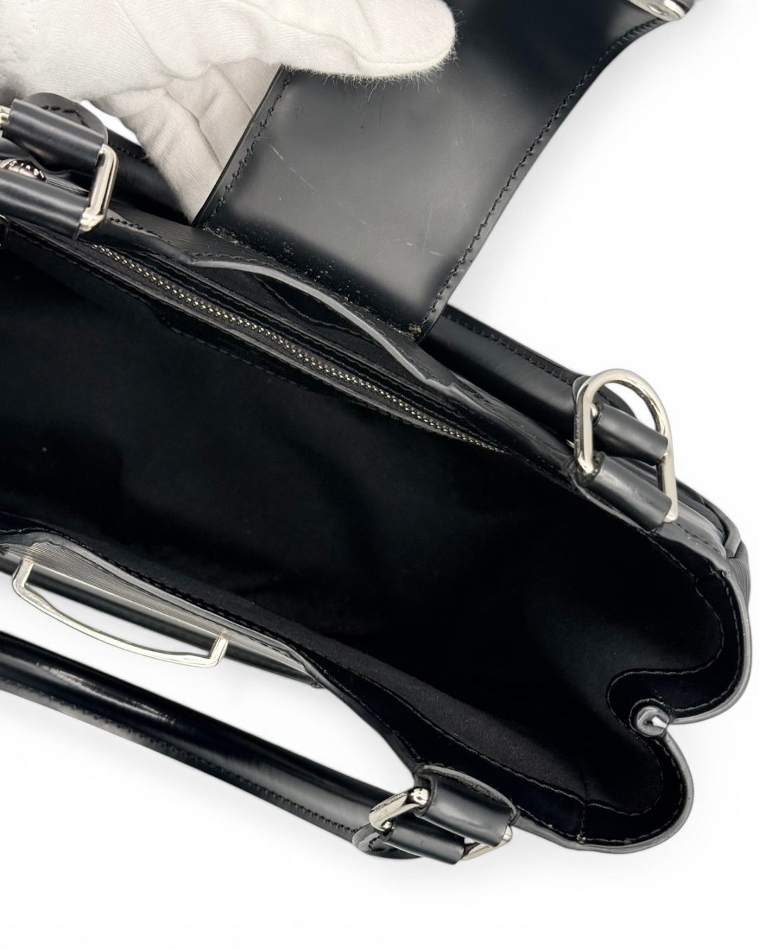 Louis Vuitton Montaigne PM – Black Epi Leather