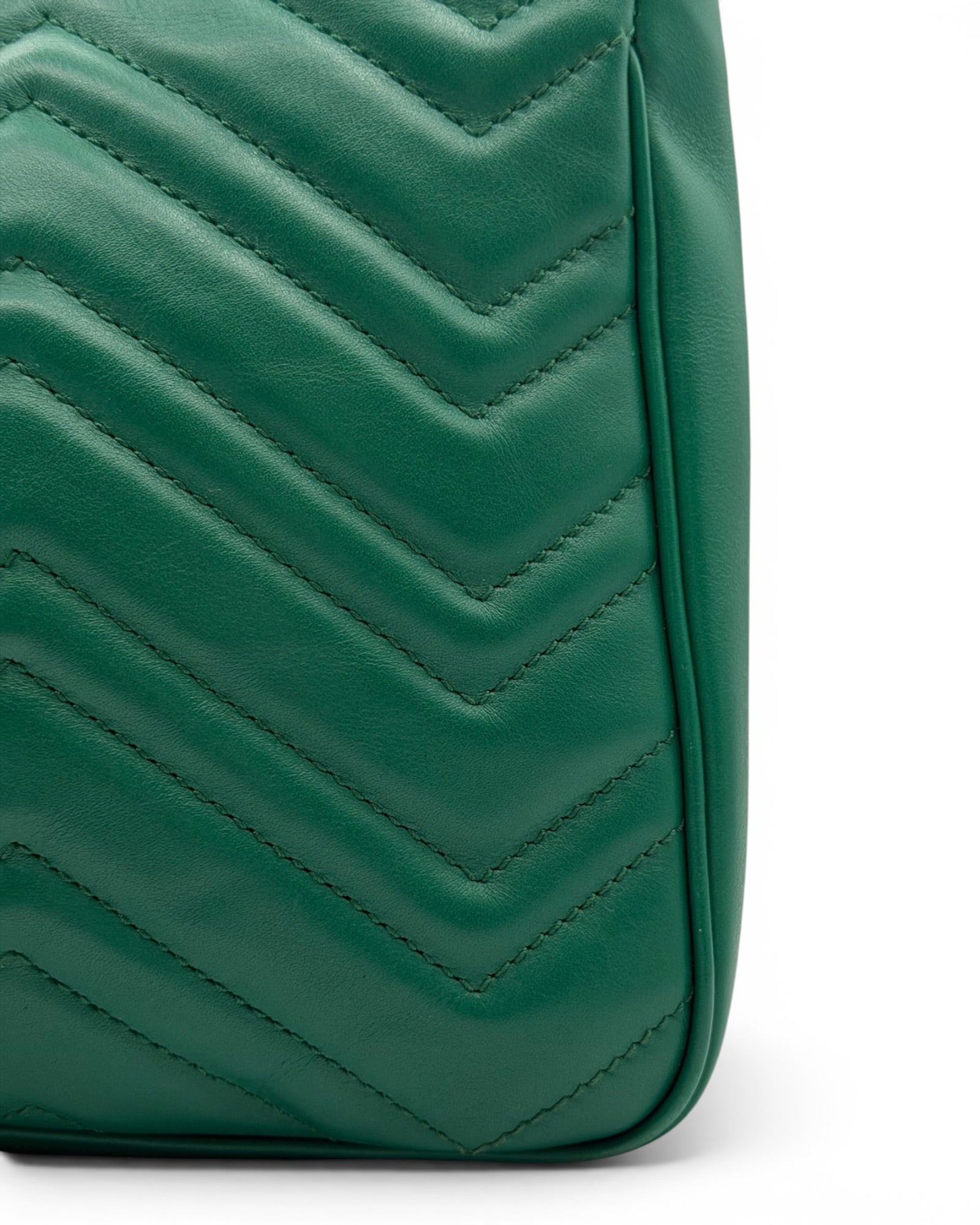 Gucci GG Marmont Matelassé Flap Bag – Green LUXVINTAGELISBON