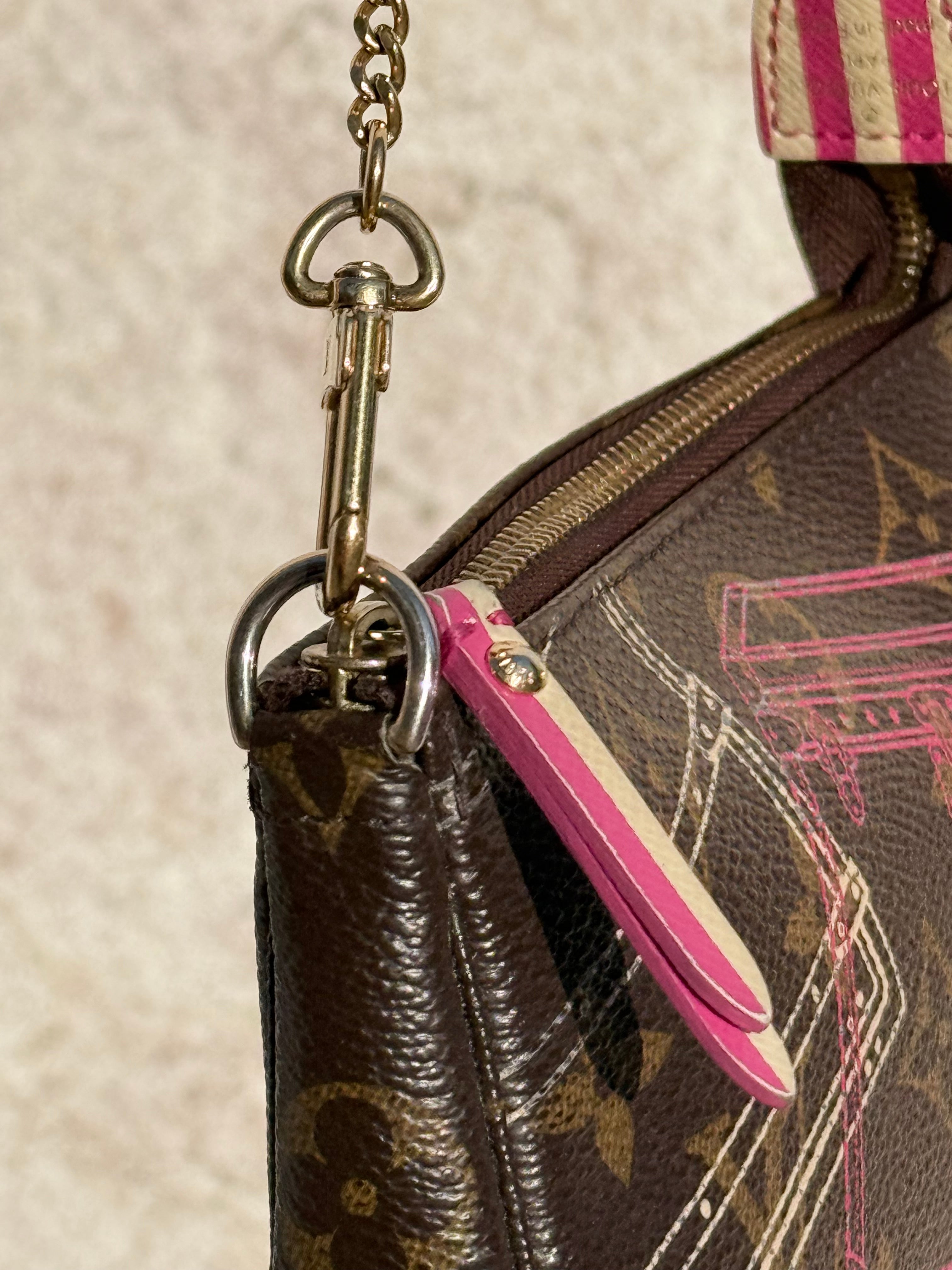 Louis Vuitton Pochette Accessories Mini - 2014 Christmas Edition