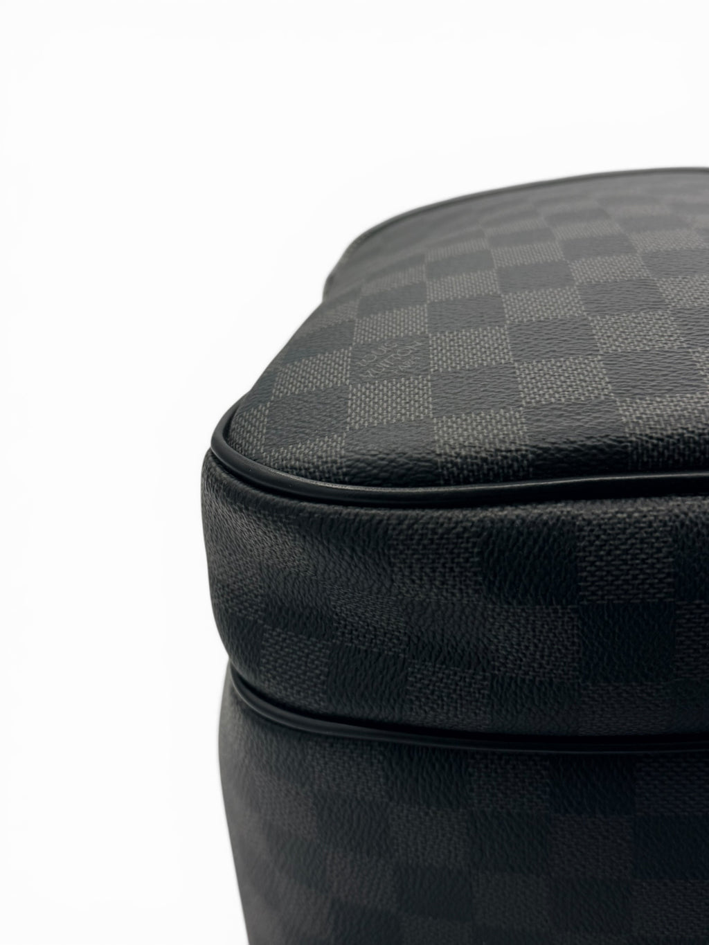 Louis Vuitton Michael Backpack – Damier Graphite