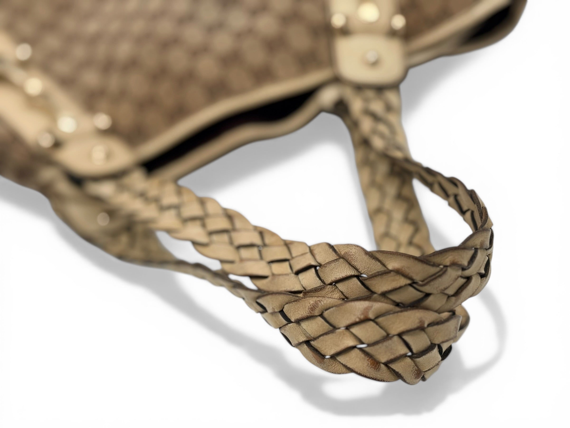 Gucci Pelham Shoulder Bag – GG Canvas