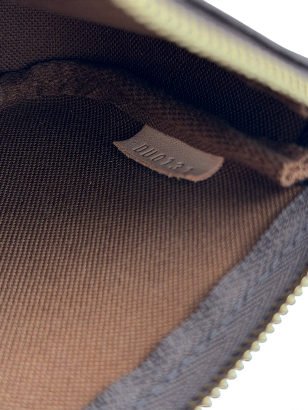 Louis Vuitton Mini Pochette Accessories Vintage LUXVINTAGELISBON