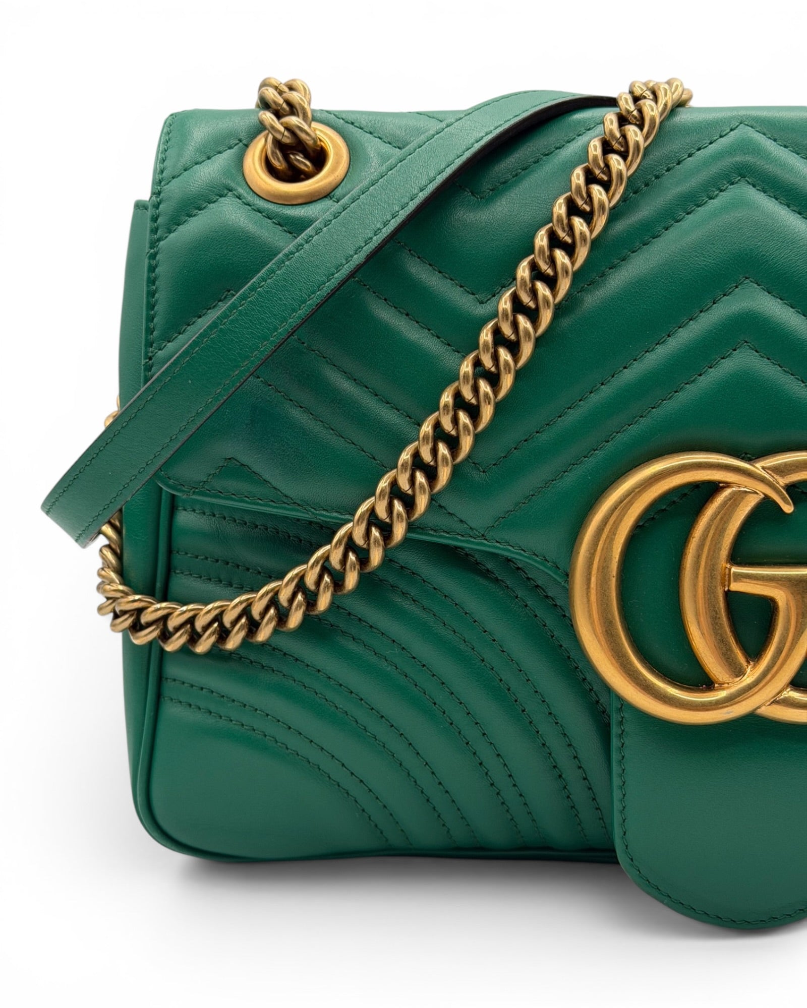 Gucci GG Marmont Matelassé Flap Bag – Green LUXVINTAGELISBON