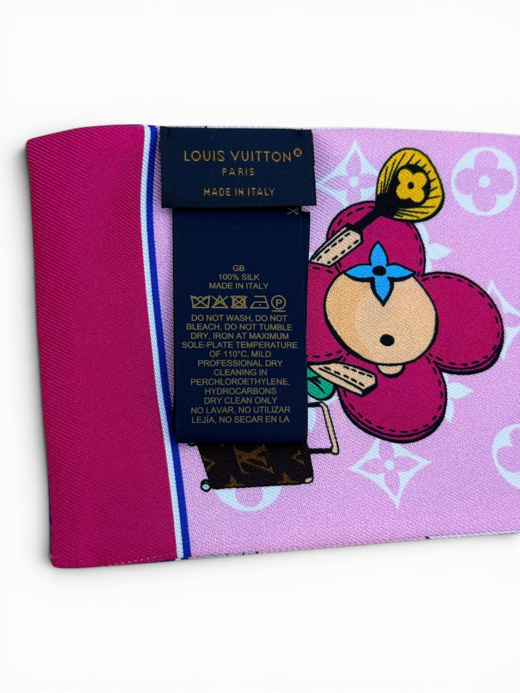 Louis Vuitton Silk Twill - Vivienne in Tokyo (Limited Edition)