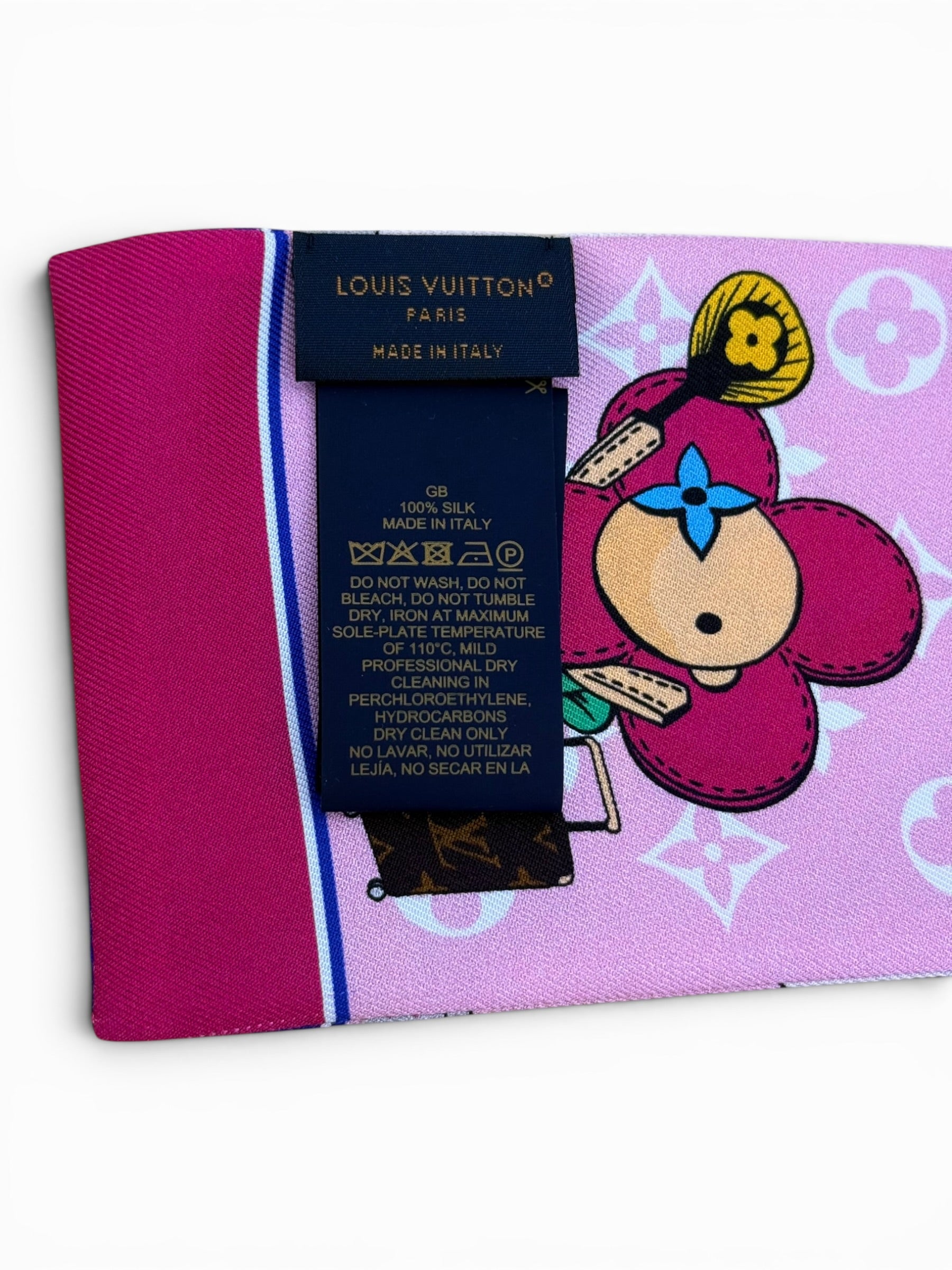 Louis Vuitton Silk Twill - Vivienne in Tokyo (Limited Edition)