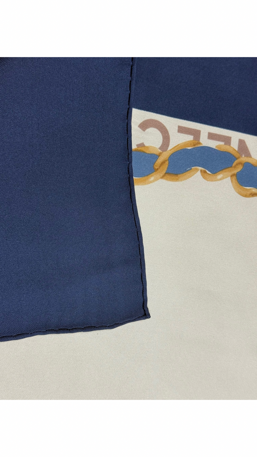 Chanel silk scarf LUXVINTAGE-LISBON