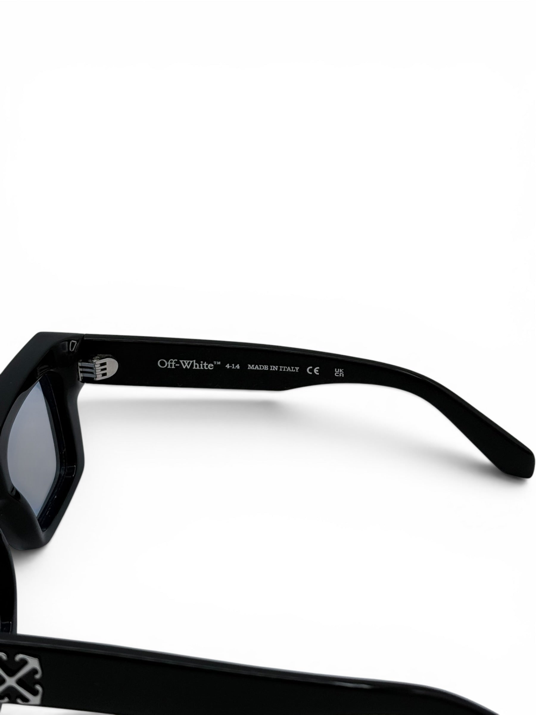 OFF-White sunglasses