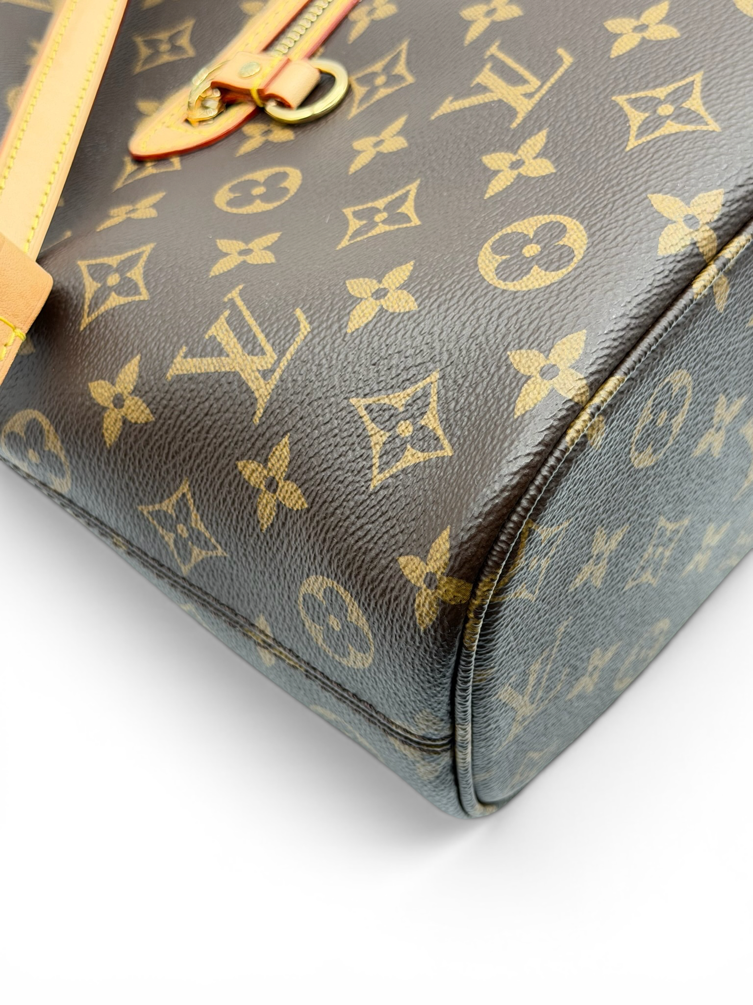 Louis Vuitton Lineup MM