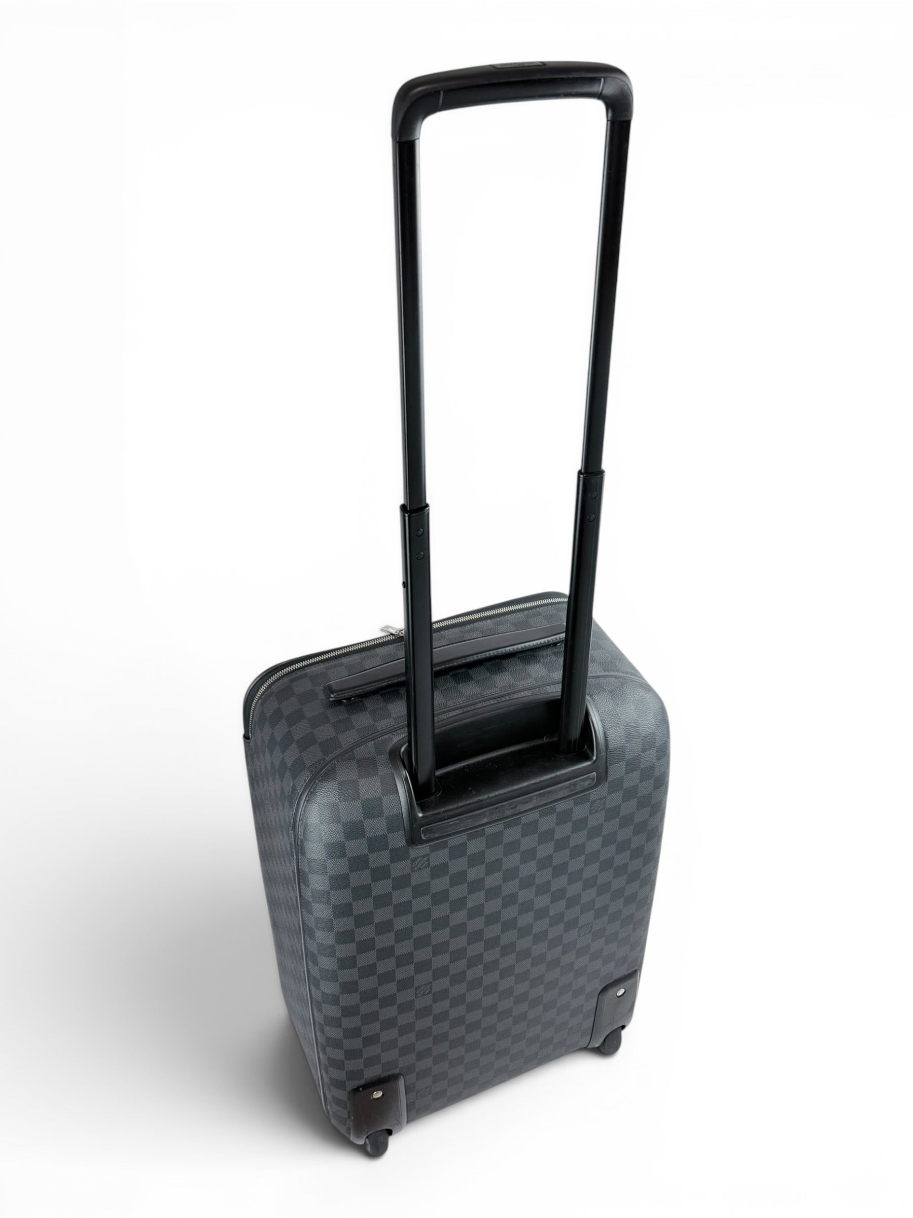 Louis Vuitton Pégase 50 – Damier Graphite Suitcase