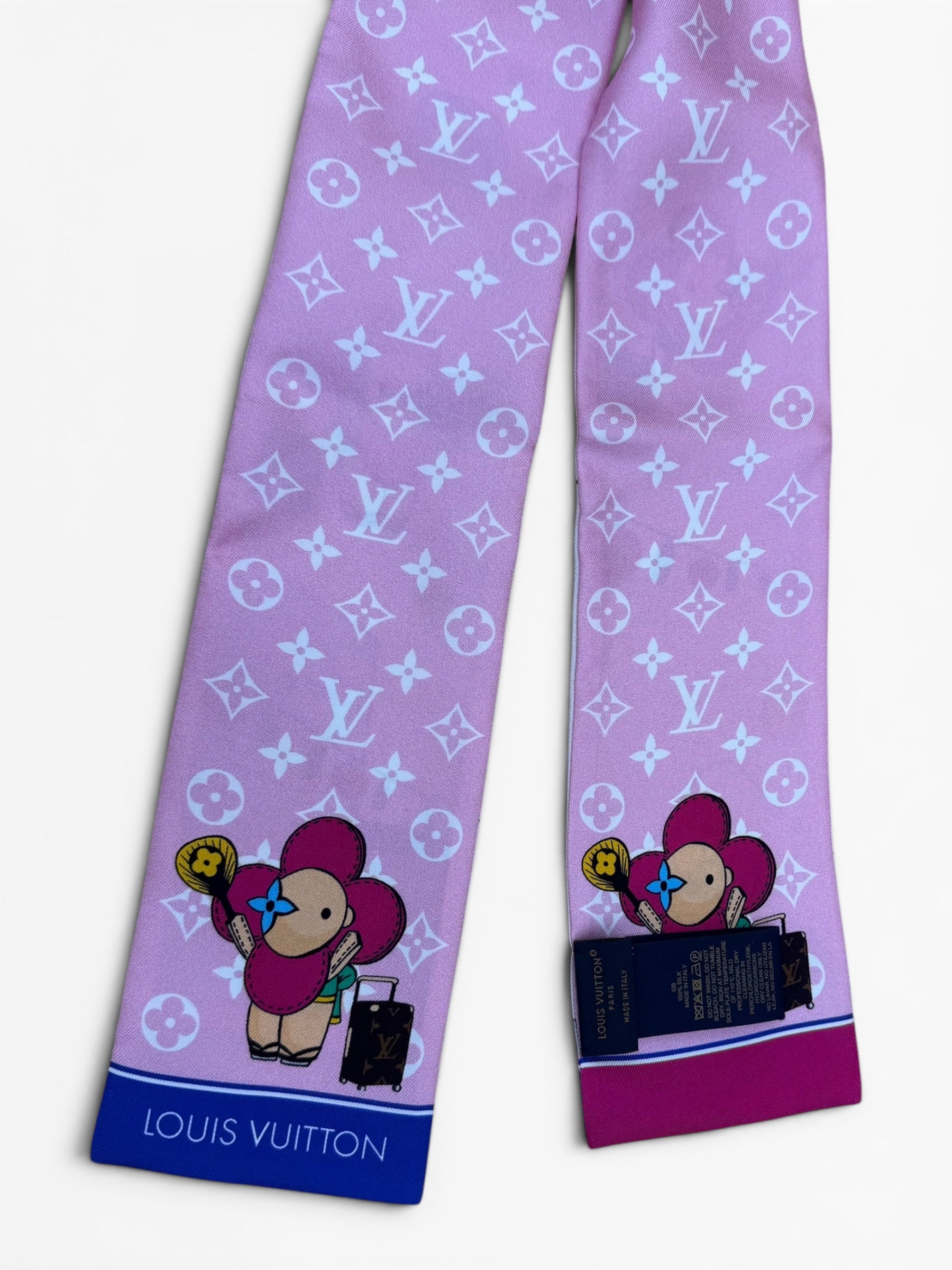 Louis Vuitton Silk Twill - Vivienne in Tokyo (Limited Edition)