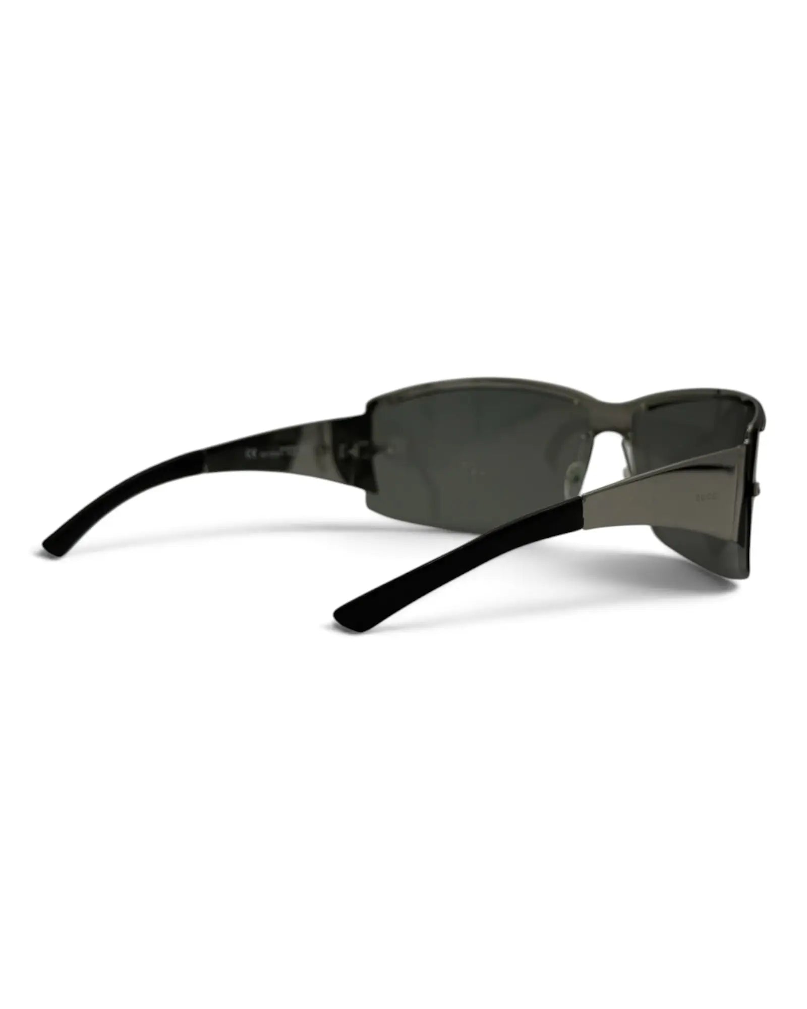 LUXVINTAGELISBON Gucci shield frame sunglasses in dark grey metal with black temple tips and dark lenses.